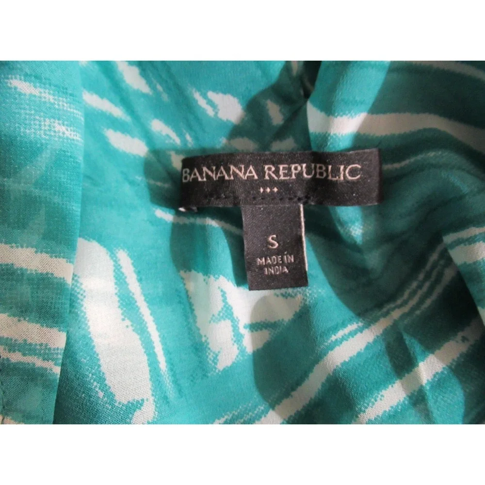 Banana Republic Small‎ Green and White Print Keyhole Halter Camisole Tank Top